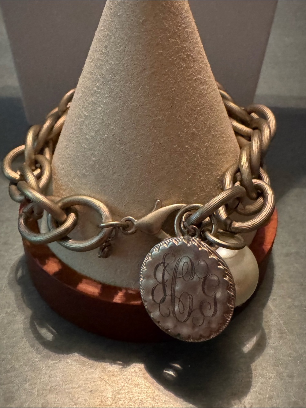 Vintage Textured Chain Monogram Charm Bracelet with Pearl Accents